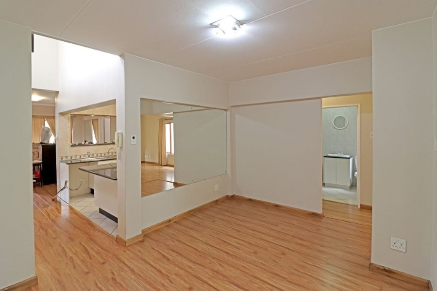 To Let 4 Bedroom Property for Rent in Sandringham Gauteng