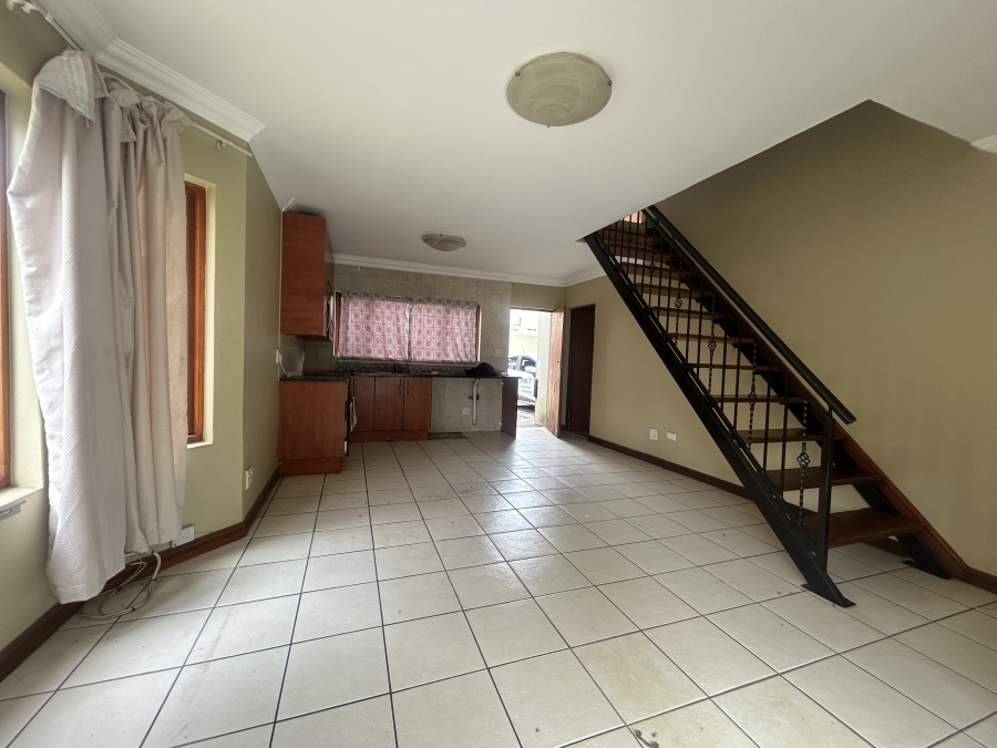 To Let 2 Bedroom Property for Rent in Kyalami Gauteng