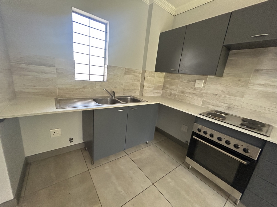 To Let 1 Bedroom Property for Rent in Blue Hills Gauteng