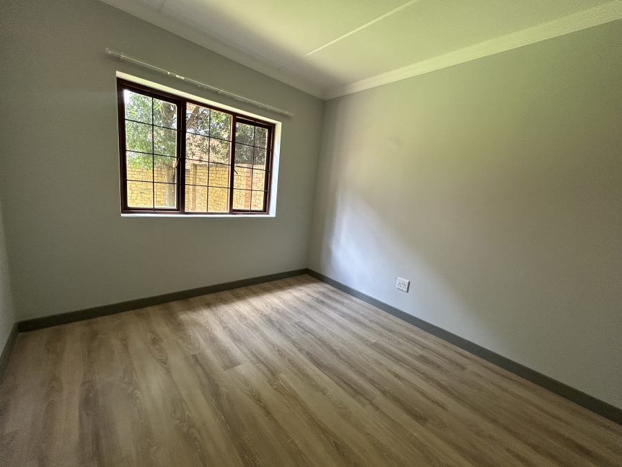 To Let 1 Bedroom Property for Rent in Blue Hills Gauteng
