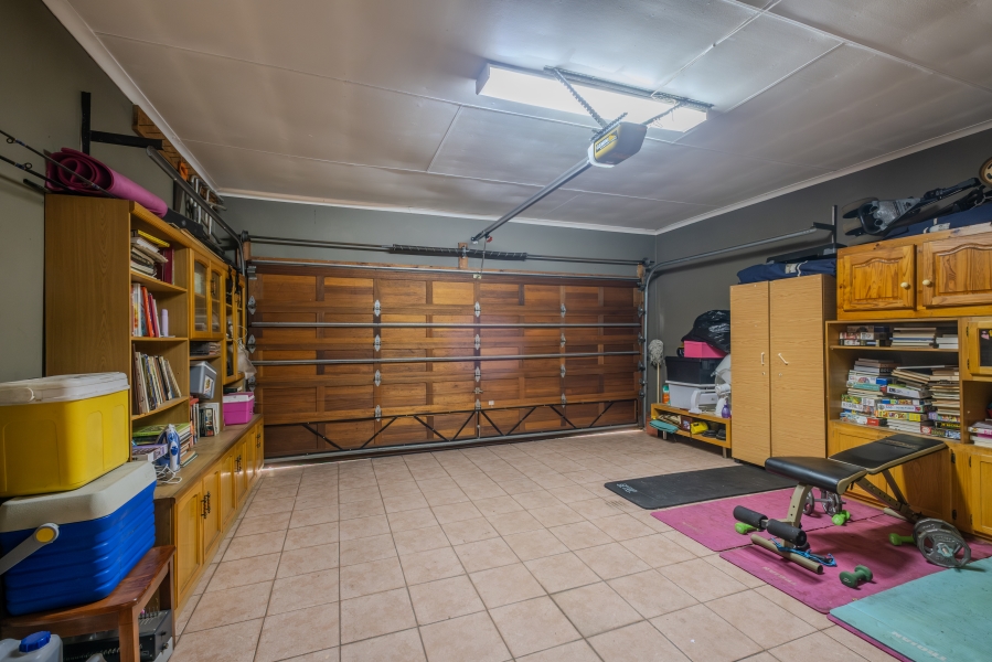 3 Bedroom Property for Sale in Rietvalleirand Gauteng