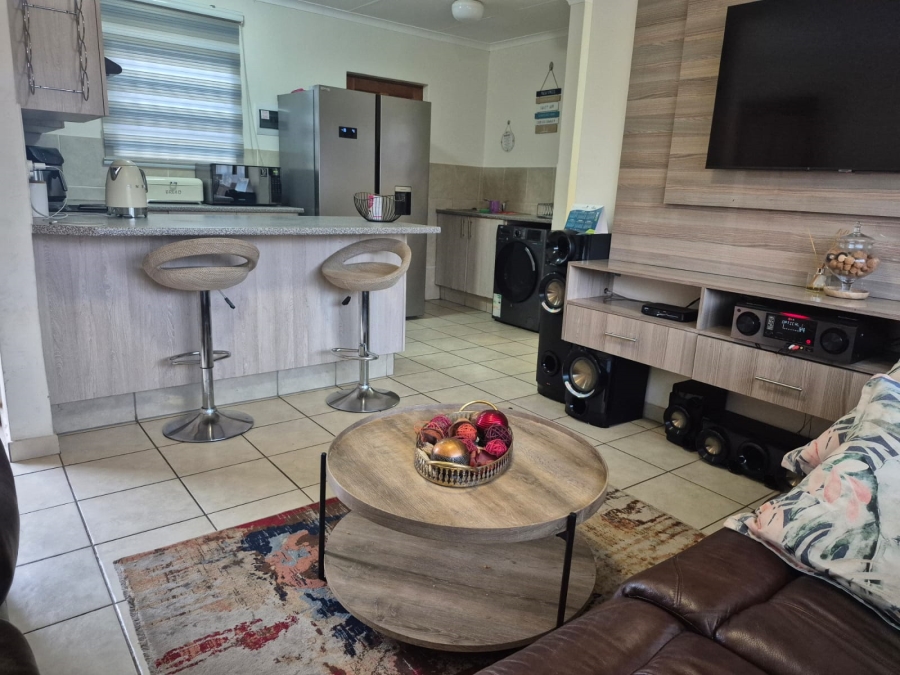 3 Bedroom Property for Sale in Chantelle Gauteng