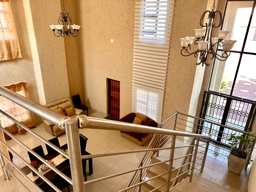 5 Bedroom Property for Sale in Magaliesberg Country Estate Gauteng