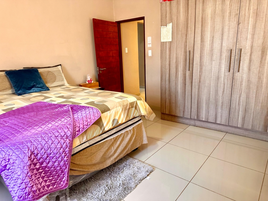 5 Bedroom Property for Sale in Magaliesberg Country Estate Gauteng