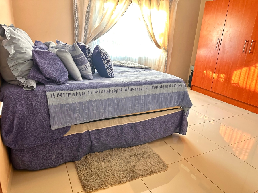 5 Bedroom Property for Sale in Magaliesberg Country Estate Gauteng