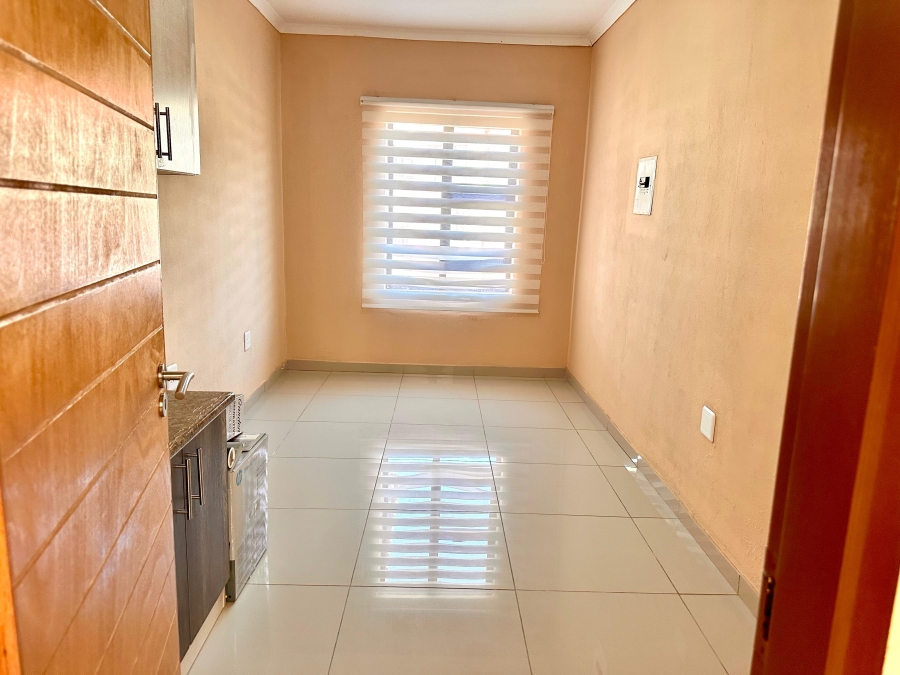 5 Bedroom Property for Sale in Magaliesberg Country Estate Gauteng