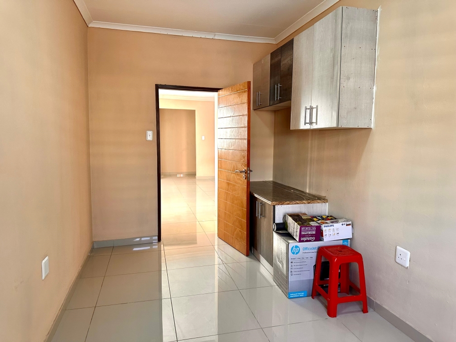 5 Bedroom Property for Sale in Magaliesberg Country Estate Gauteng