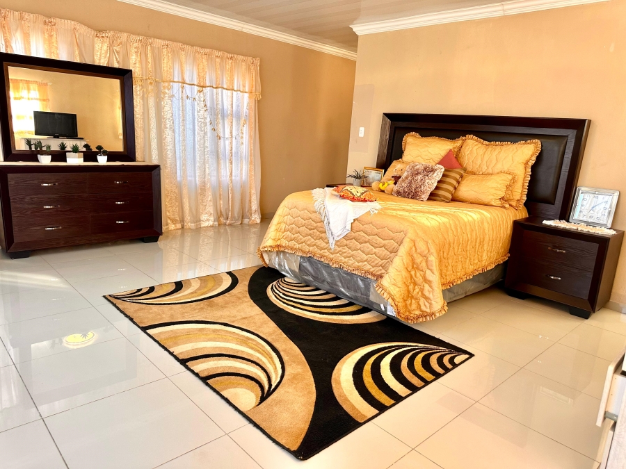 5 Bedroom Property for Sale in Magaliesberg Country Estate Gauteng