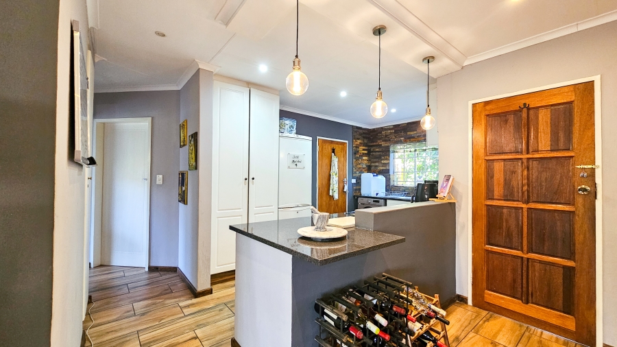 2 Bedroom Property for Sale in Faerie Glen Gauteng