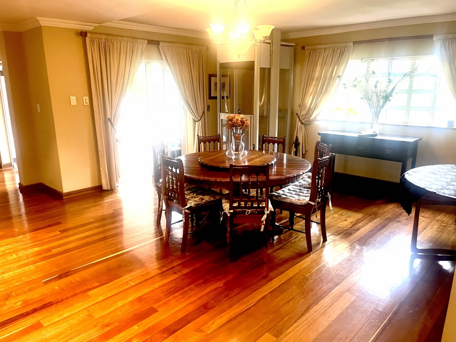 3 Bedroom Property for Sale in The Glades Gauteng