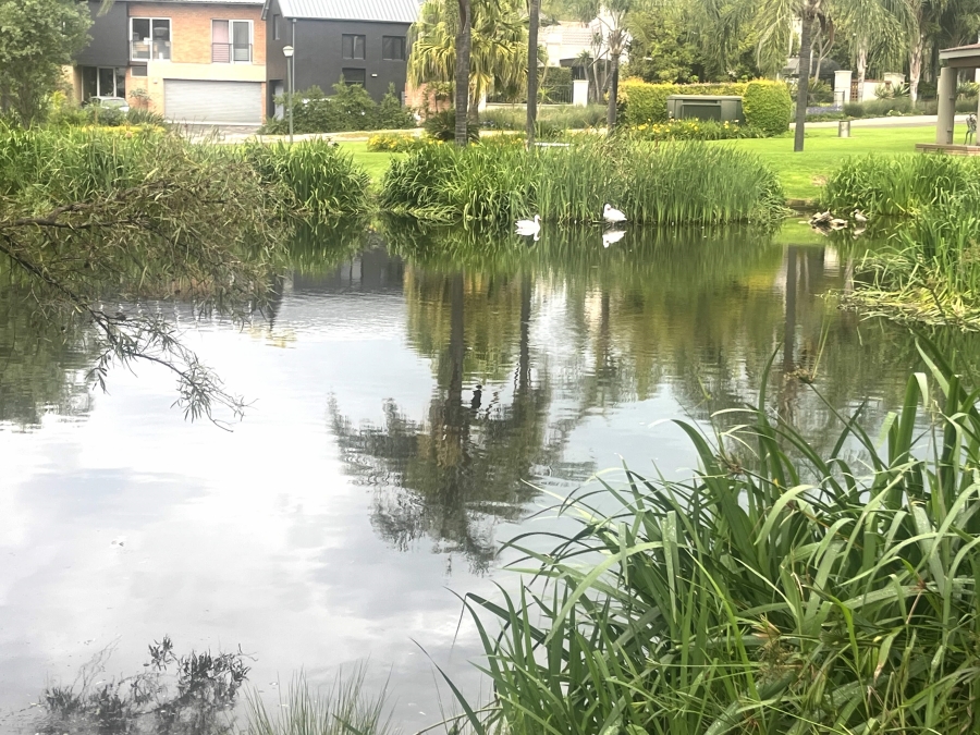 3 Bedroom Property for Sale in The Glades Gauteng