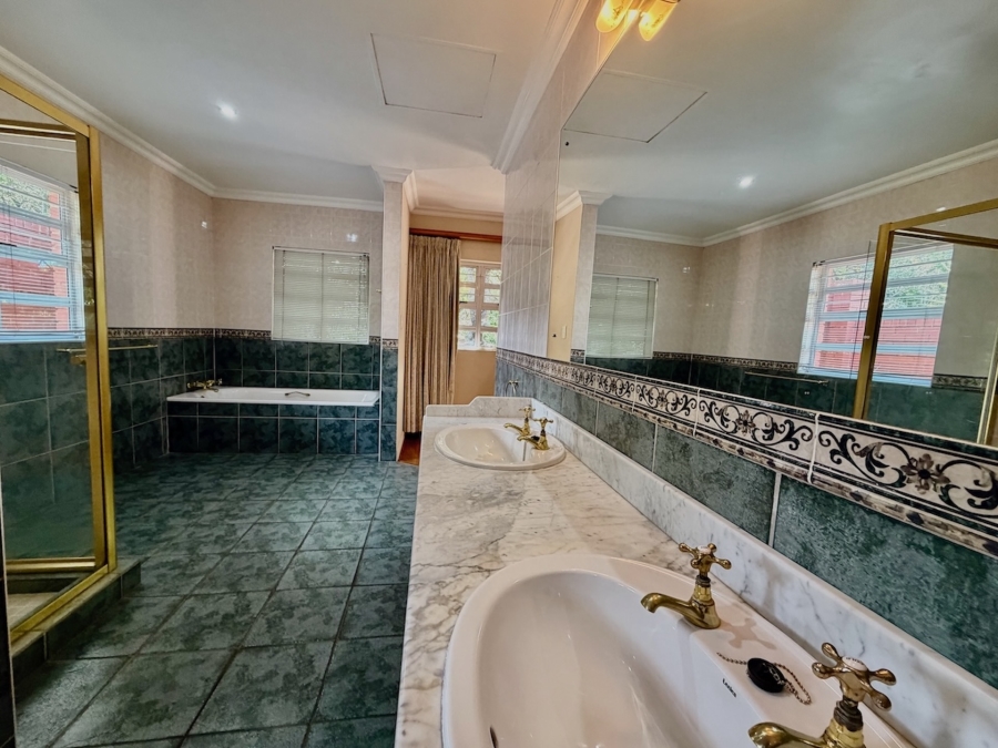 3 Bedroom Property for Sale in The Glades Gauteng