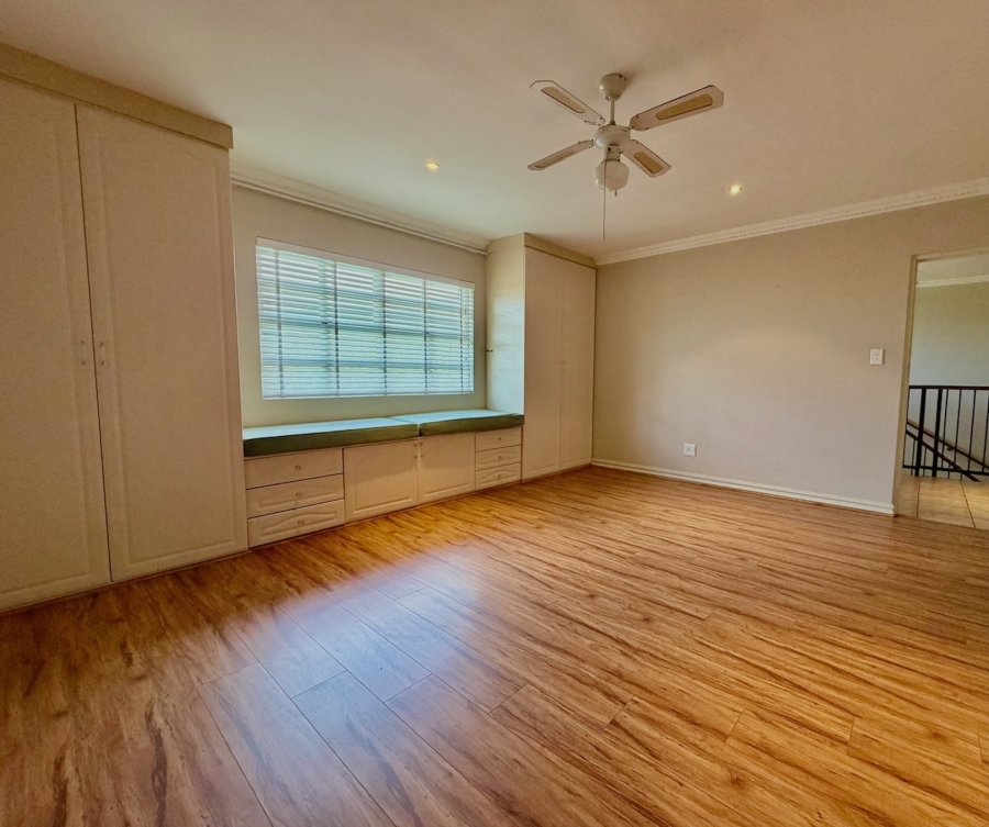 3 Bedroom Property for Sale in The Glades Gauteng