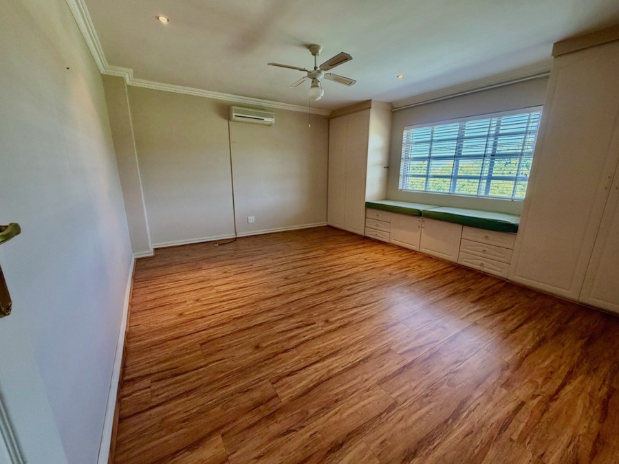 3 Bedroom Property for Sale in The Glades Gauteng