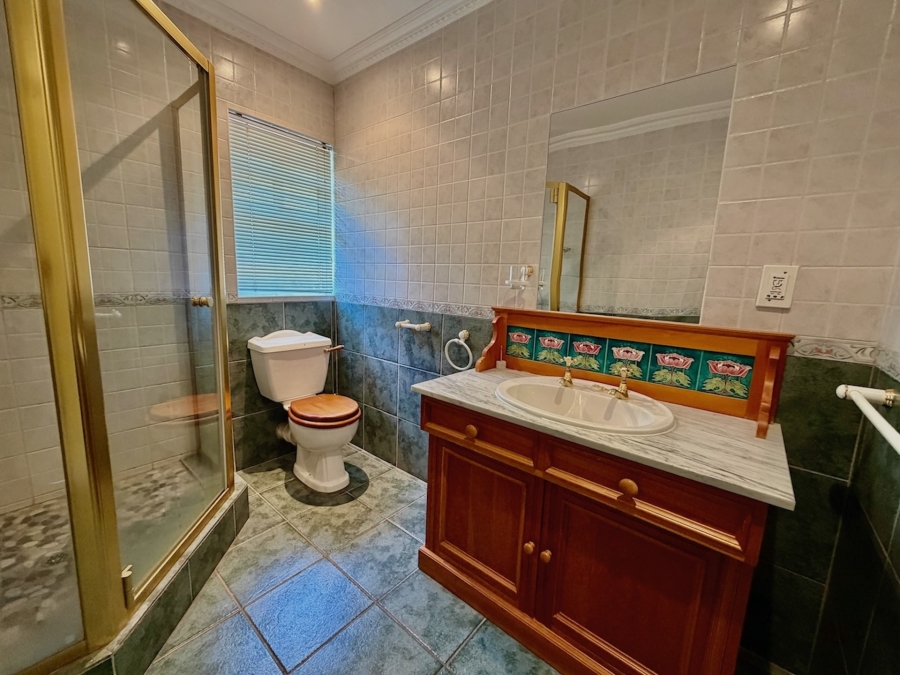 3 Bedroom Property for Sale in The Glades Gauteng