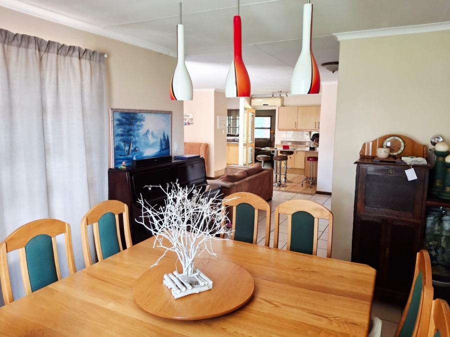 4 Bedroom Property for Sale in Montana Park Gauteng