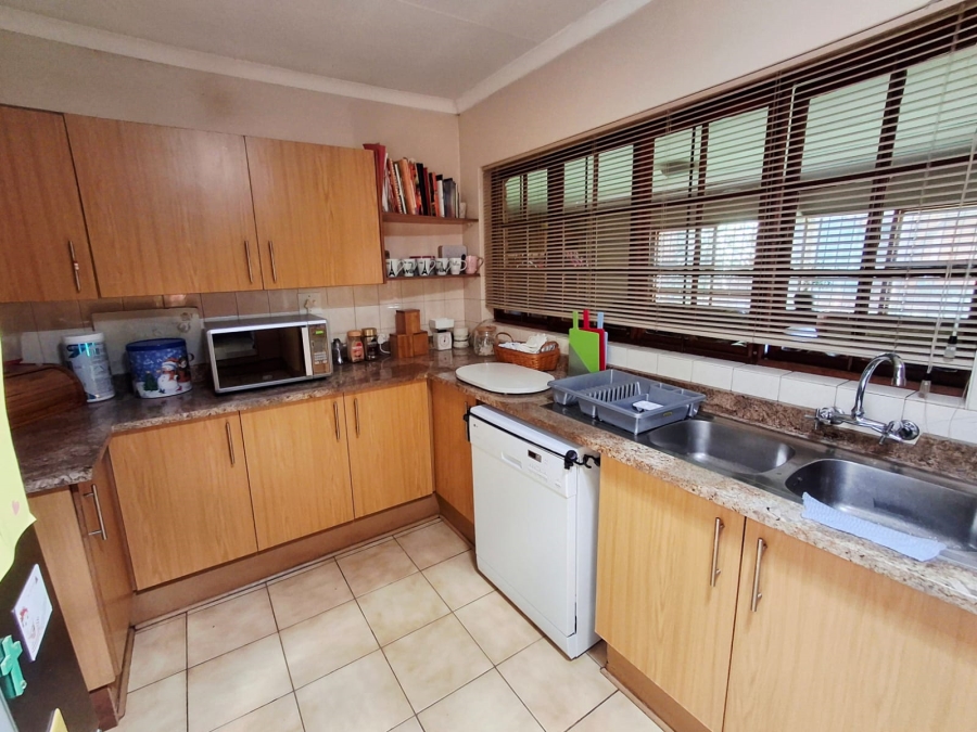4 Bedroom Property for Sale in Montana Park Gauteng
