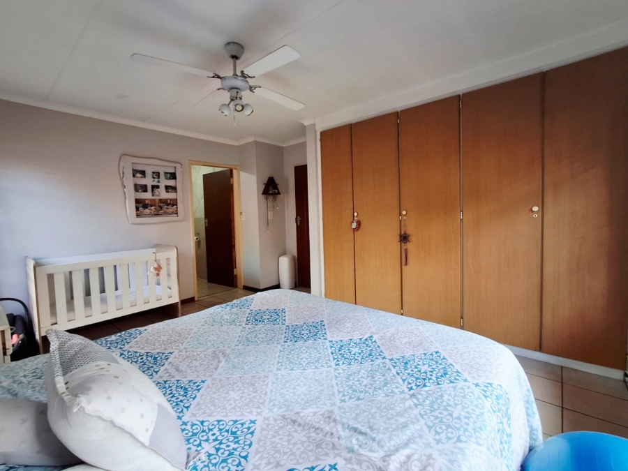 4 Bedroom Property for Sale in Montana Park Gauteng