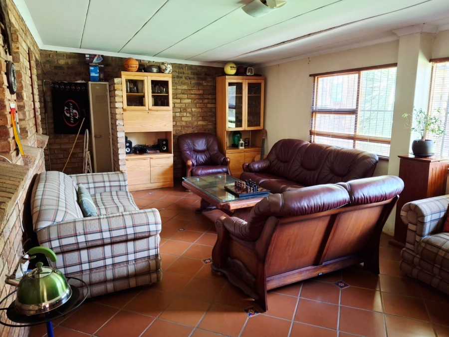 4 Bedroom Property for Sale in Montana Park Gauteng