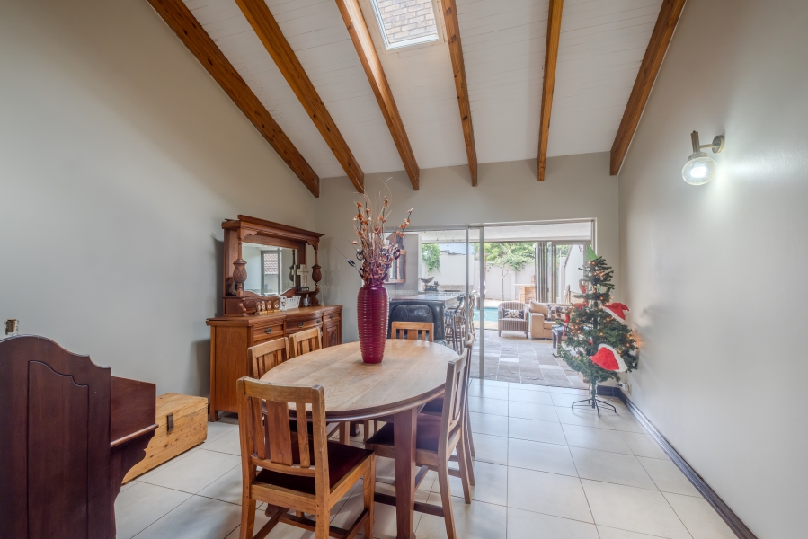 4 Bedroom Property for Sale in Moreleta Park Gauteng