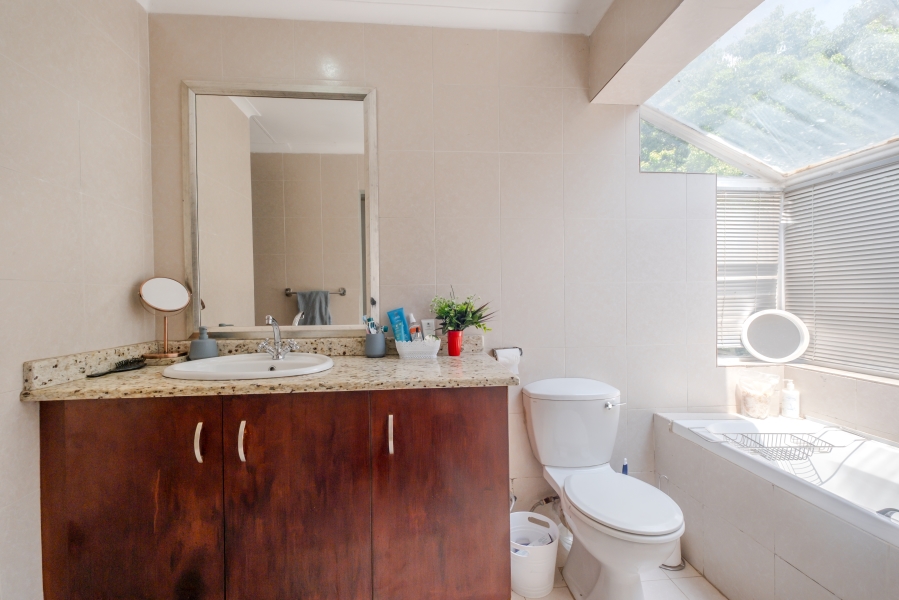 4 Bedroom Property for Sale in Moreleta Park Gauteng