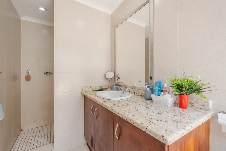 4 Bedroom Property for Sale in Moreleta Park Gauteng