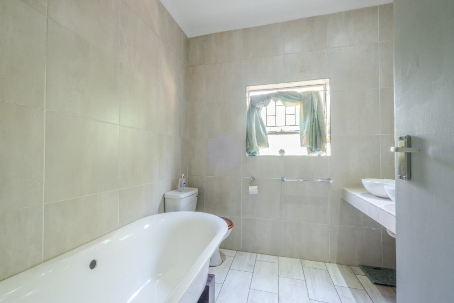 4 Bedroom Property for Sale in Moreleta Park Gauteng