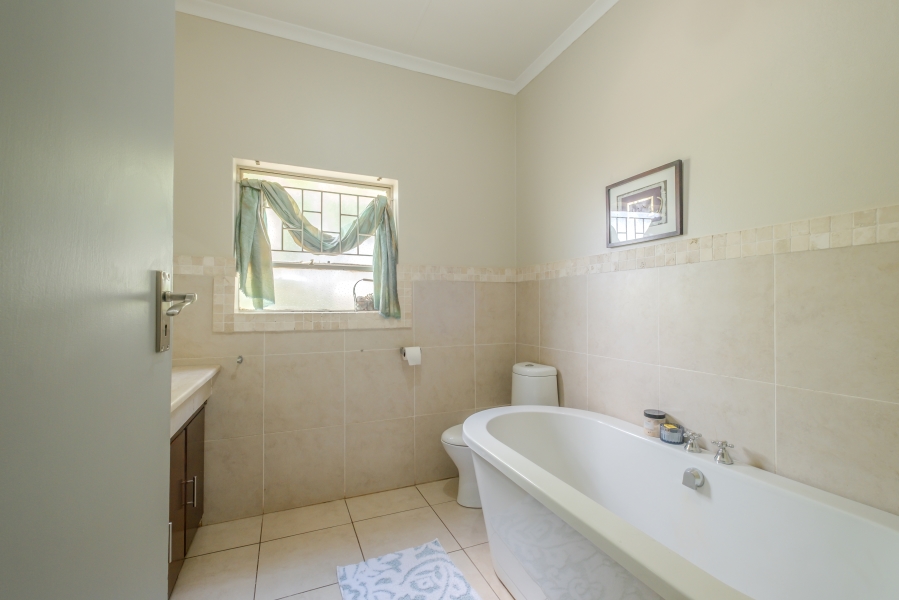 4 Bedroom Property for Sale in Moreleta Park Gauteng