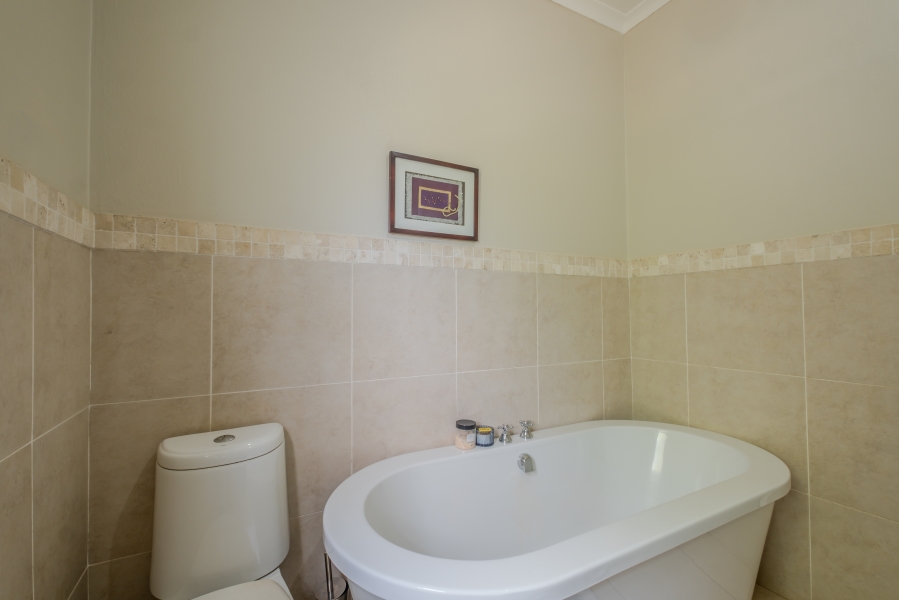 4 Bedroom Property for Sale in Moreleta Park Gauteng