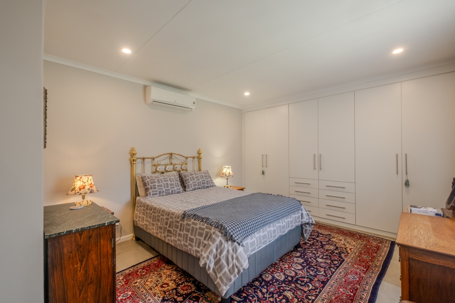 5 Bedroom Property for Sale in Erasmuskloof Gauteng