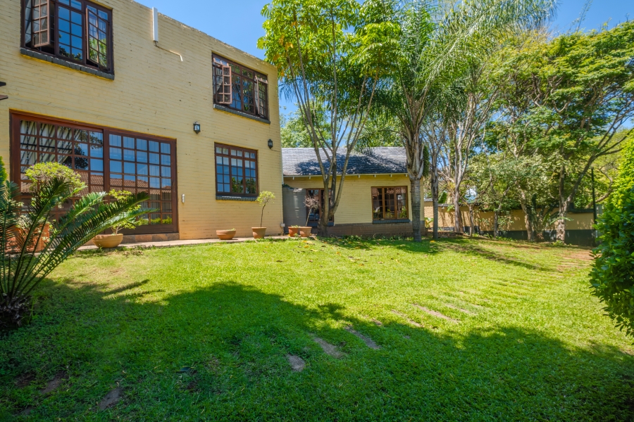 5 Bedroom Property for Sale in Waterkloof Gauteng