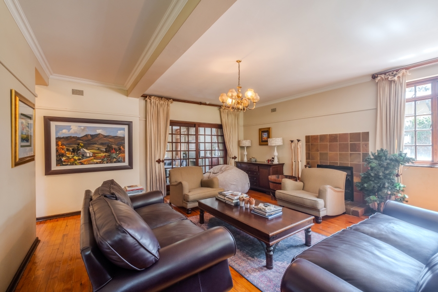 5 Bedroom Property for Sale in Waterkloof Gauteng