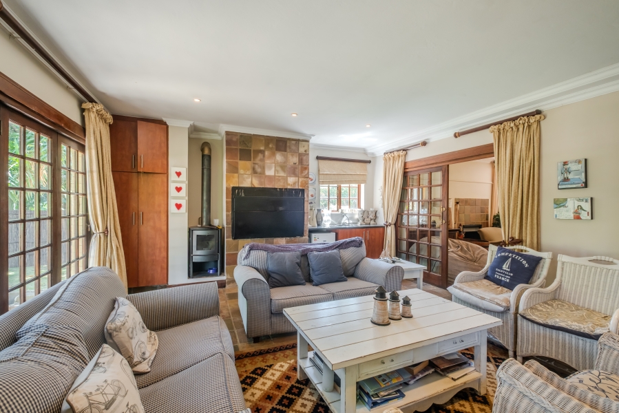 5 Bedroom Property for Sale in Waterkloof Gauteng