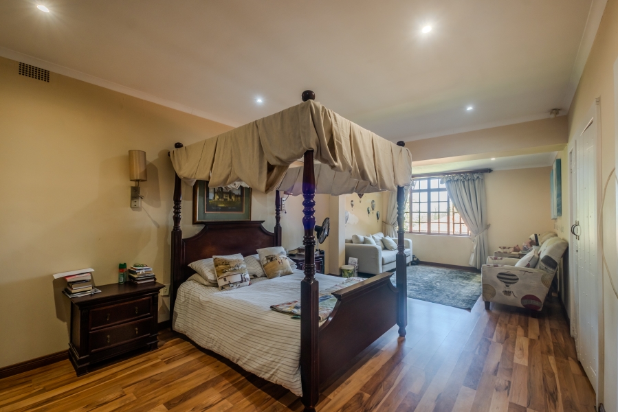 5 Bedroom Property for Sale in Waterkloof Gauteng
