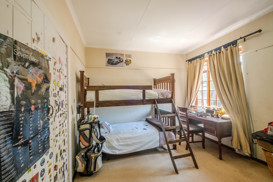 5 Bedroom Property for Sale in Waterkloof Gauteng