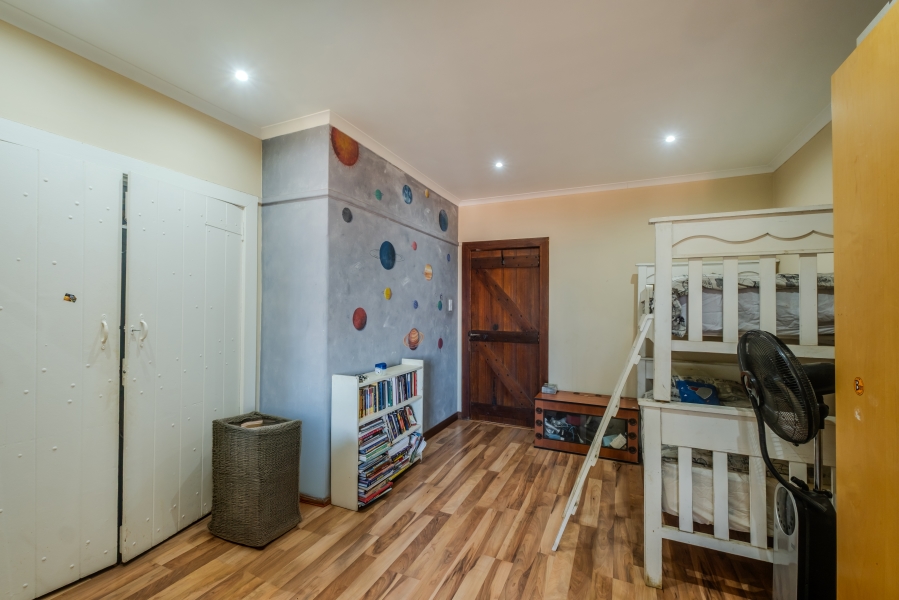 5 Bedroom Property for Sale in Waterkloof Gauteng