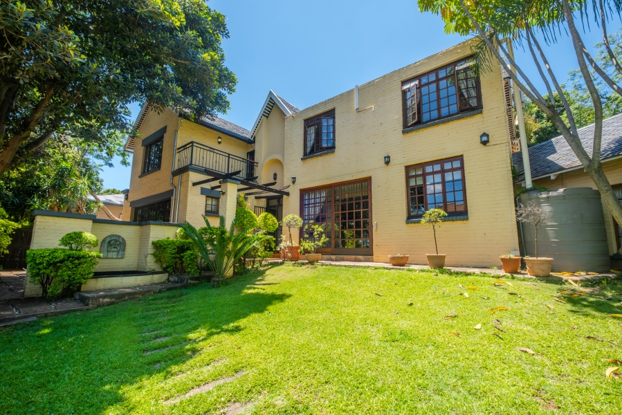 5 Bedroom Property for Sale in Waterkloof Gauteng