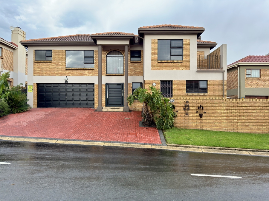 5 Bedroom Property for Sale in Van Riebeeck Park Gauteng