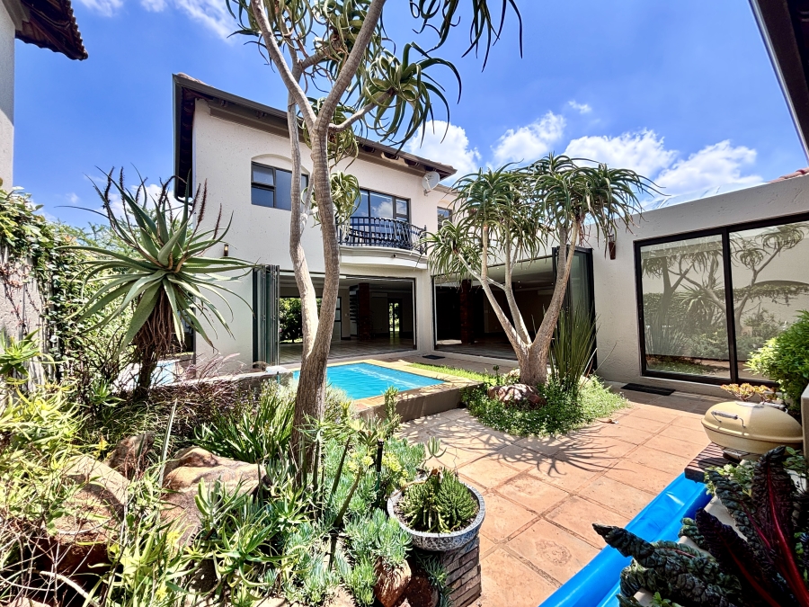 3 Bedroom Property for Sale in Silverwoods Country Estate Gauteng