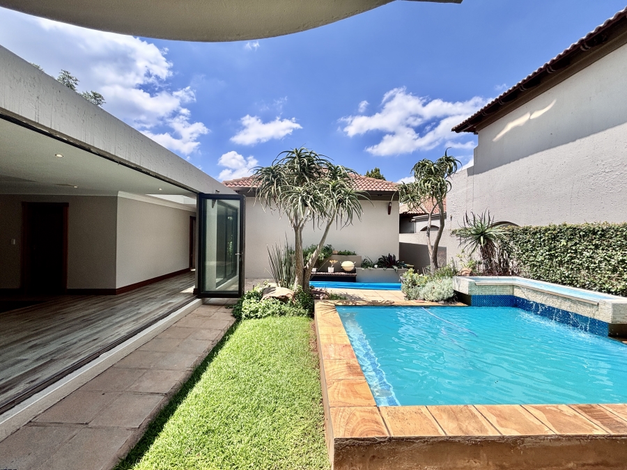 3 Bedroom Property for Sale in Silverwoods Country Estate Gauteng
