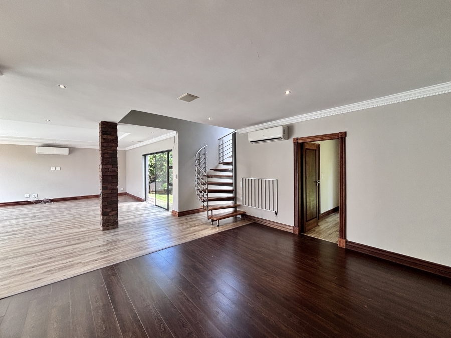 3 Bedroom Property for Sale in Silverwoods Country Estate Gauteng