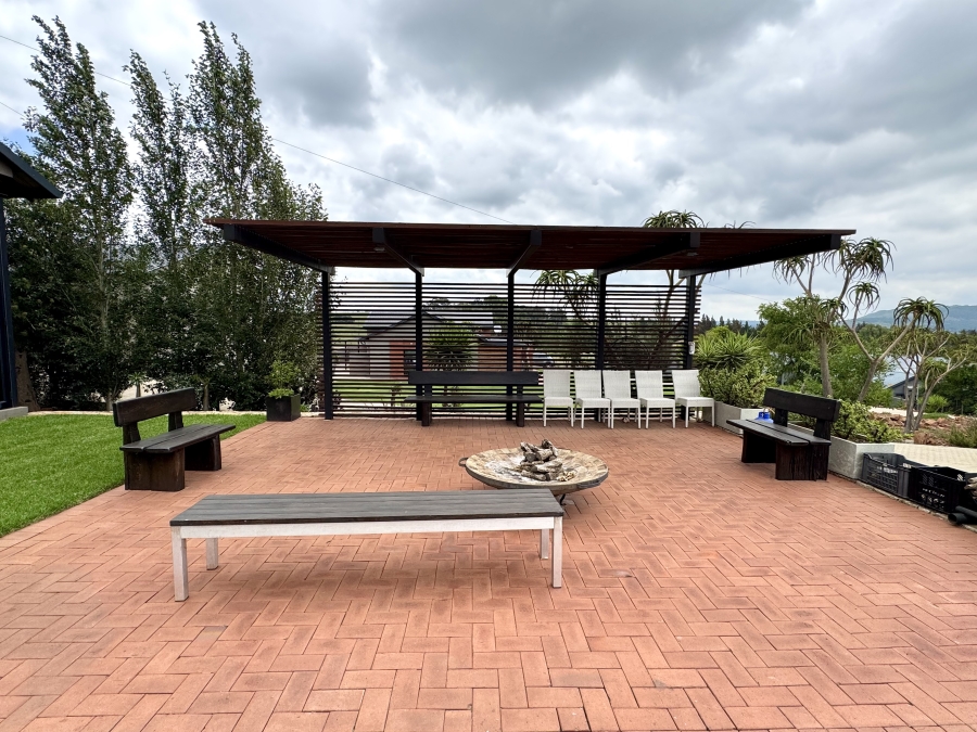 6 Bedroom Property for Sale in Blue Saddle Ranches Gauteng