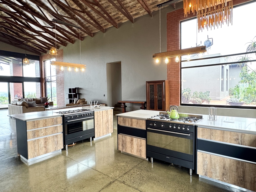 6 Bedroom Property for Sale in Blue Saddle Ranches Gauteng