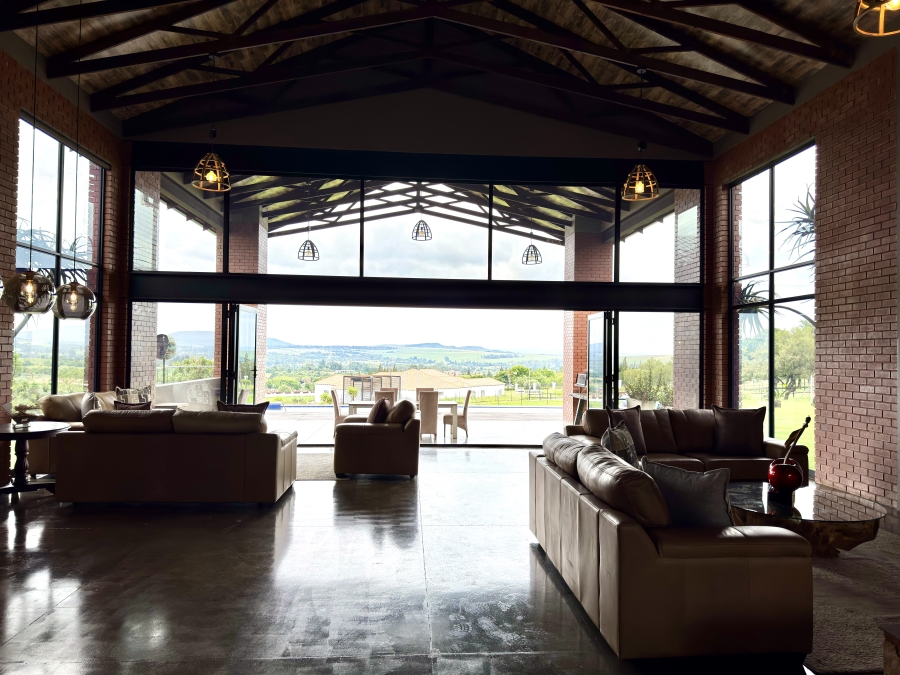 6 Bedroom Property for Sale in Blue Saddle Ranches Gauteng