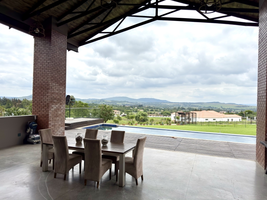 6 Bedroom Property for Sale in Blue Saddle Ranches Gauteng