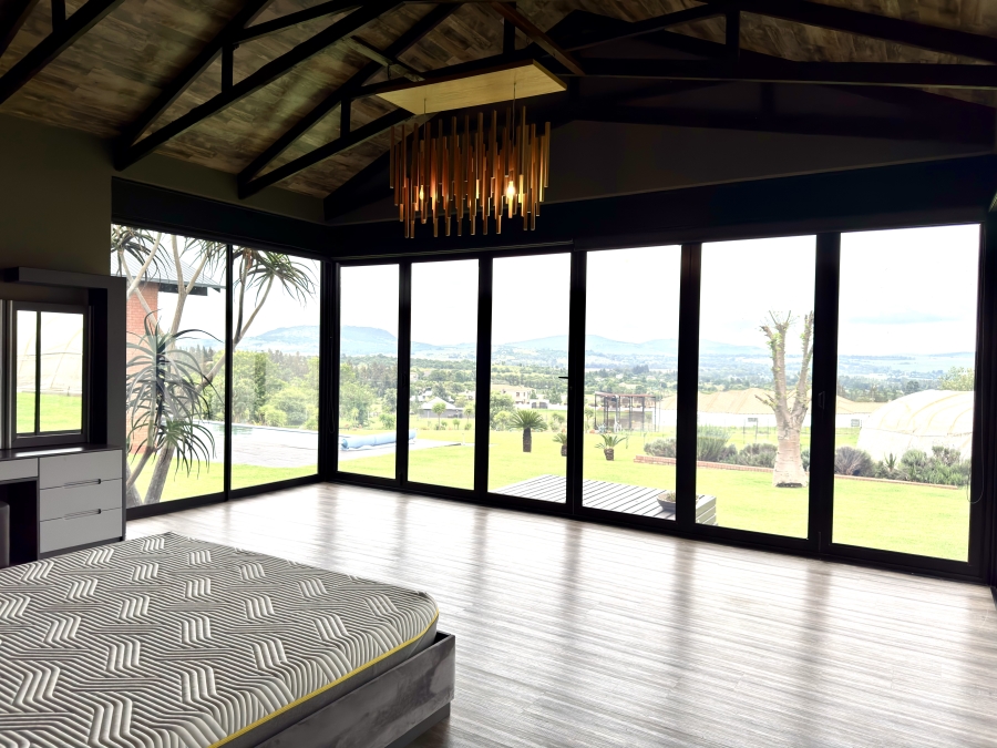 6 Bedroom Property for Sale in Blue Saddle Ranches Gauteng