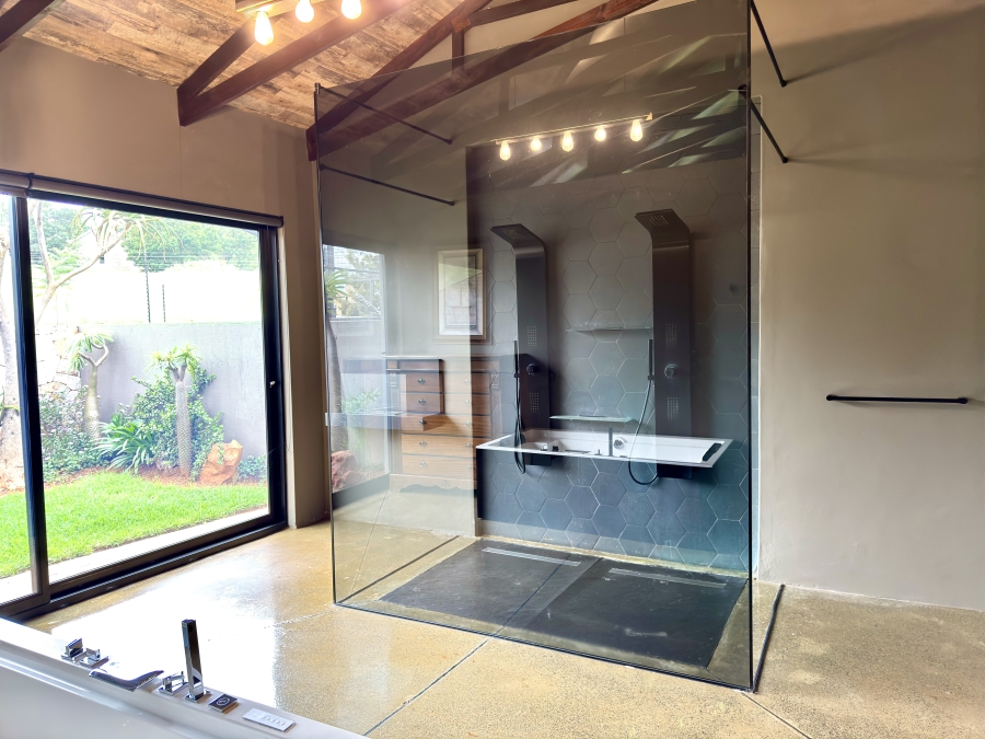 6 Bedroom Property for Sale in Blue Saddle Ranches Gauteng