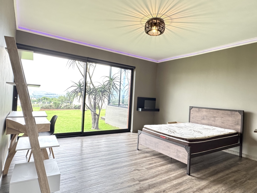 6 Bedroom Property for Sale in Blue Saddle Ranches Gauteng