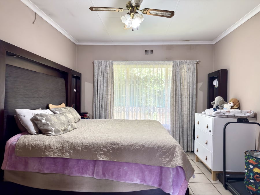 4 Bedroom Property for Sale in Birchleigh North Gauteng