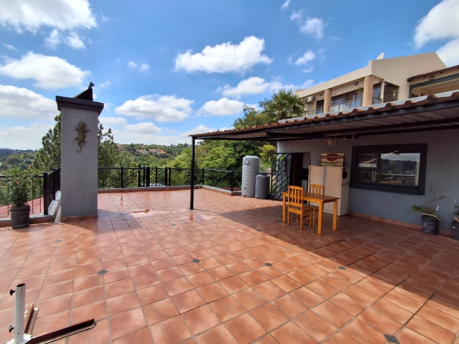 4 Bedroom Property for Sale in Roodekrans A H Gauteng
